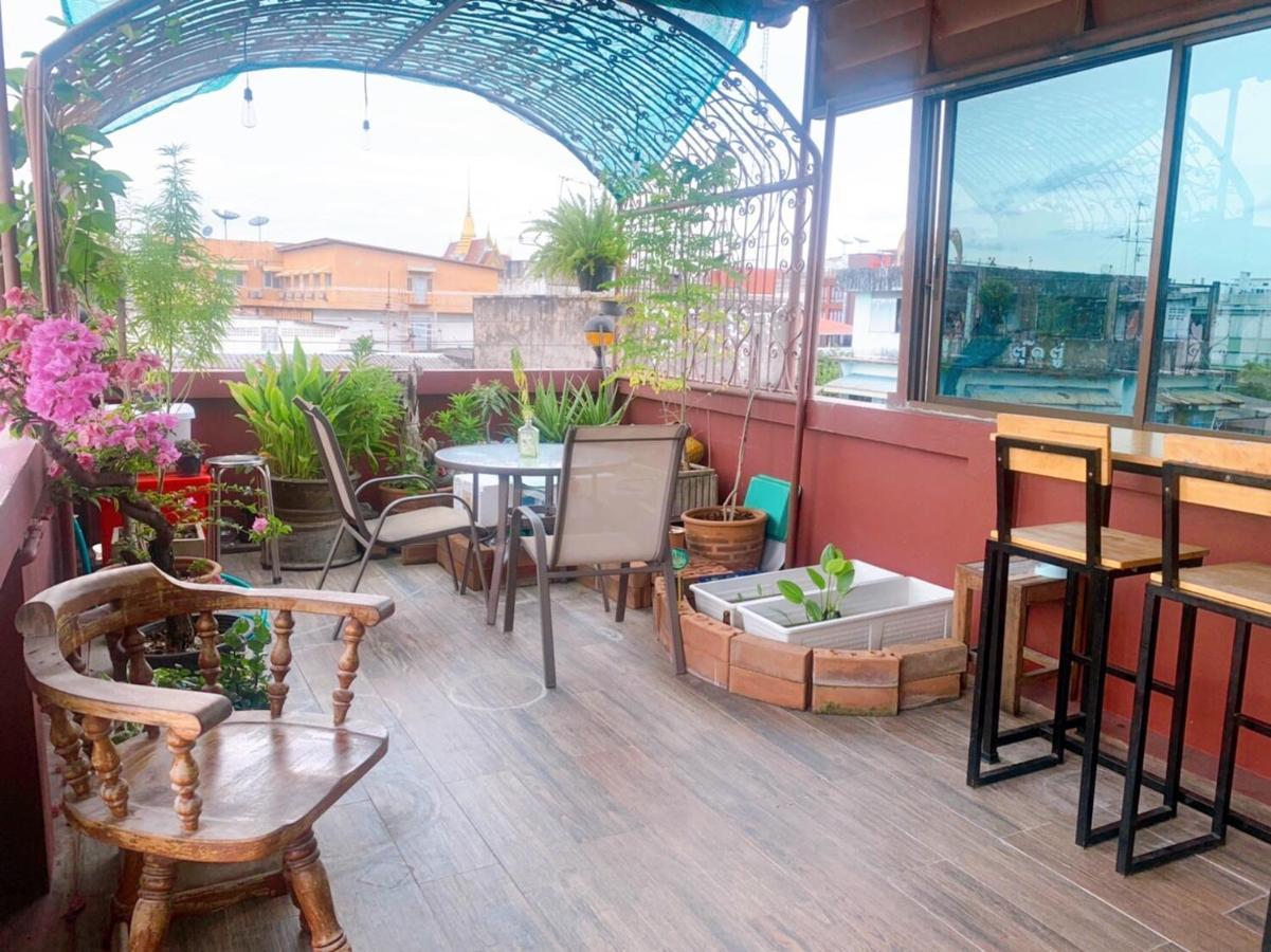 Ying Hostel Bangkok Exterior foto