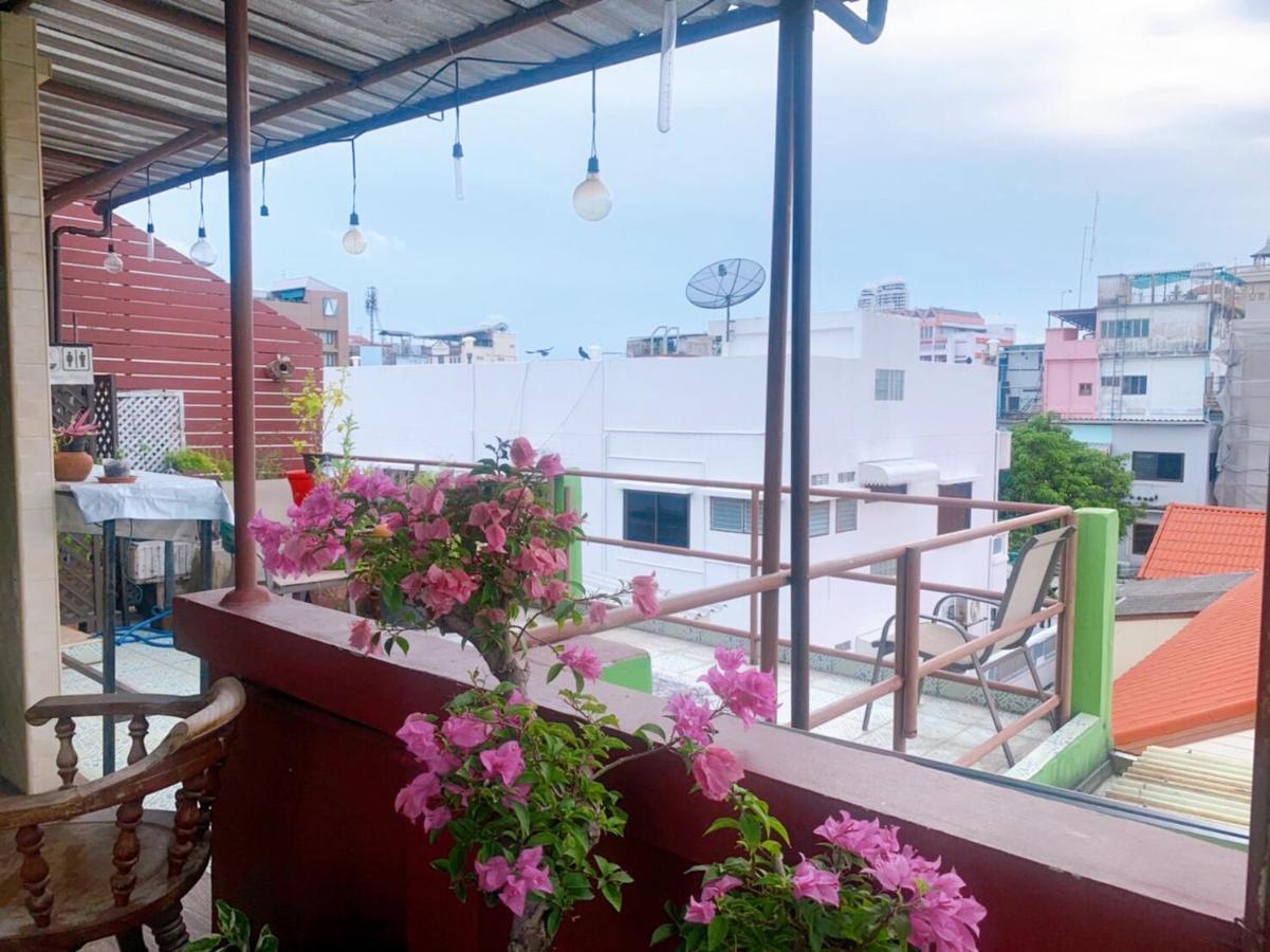 Ying Hostel Bangkok Exterior foto
